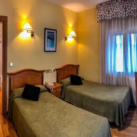 A Nieu Hotel