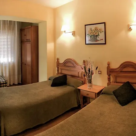 A Nieu Hotel Jaca