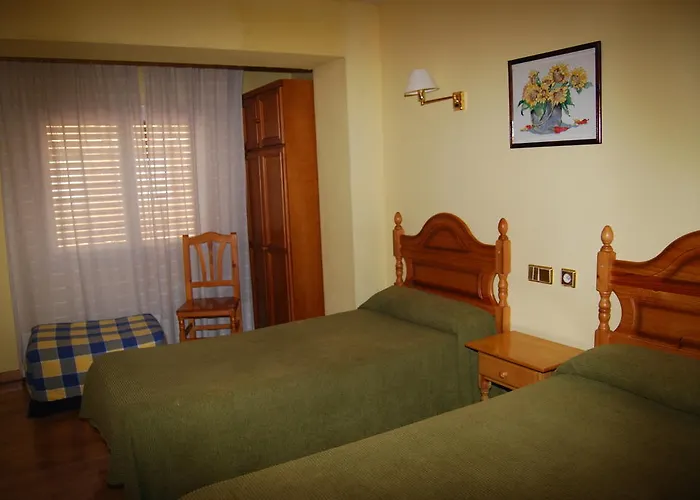 亚尼乌酒店 哈卡